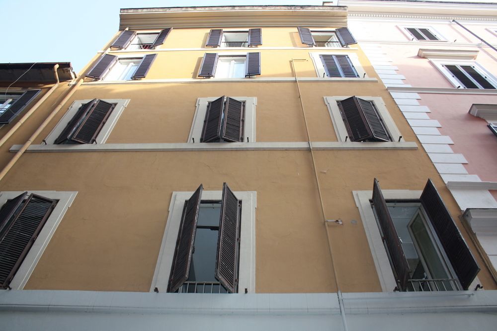 Town House Fontana Di Trevi Bed and Breakfast Roma Exterior foto